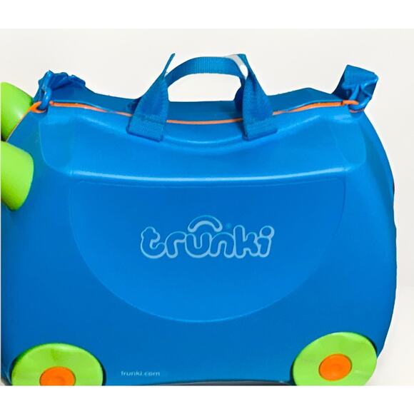 Trunki Suitcase Melissa & Doug Kids Ride On Wheeled Luggage Blue w/ Green Horns - Picture 2 of 7